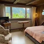 La Maison Du Petit Bonheur Couette-café