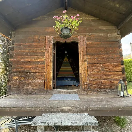 Nocleg ze śniadaniem La Maison Du Petit Bonheur Moutier